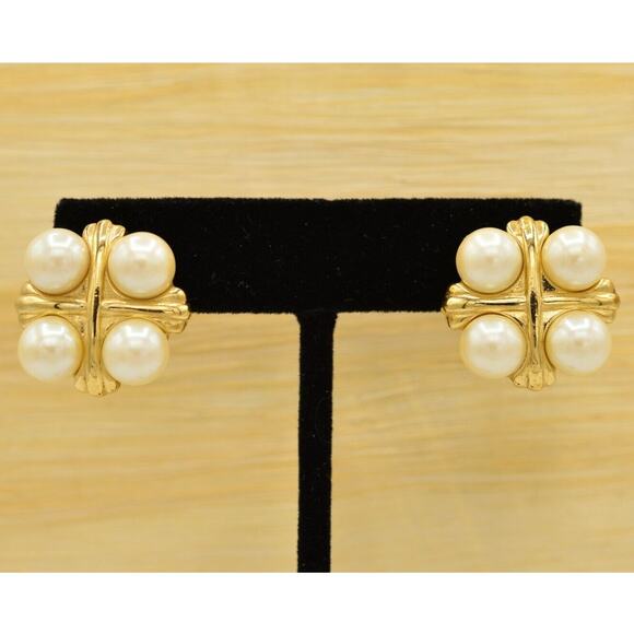 Givenchy Vintage Earrings Gold Pearl Cluster Stud Square Runway Signed 80s BinW - Picture 1 of 11
